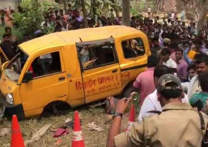 कुशीनगर हादसा: प्रिंसिपल गिरफ्तार, डिवाइन मिशन स्कूल को किया गया सील Kushinagar Accident: School principal arrested, school sealed कुशीनगर हादसा: प्रिंसिपल गिरफ्तार, डिवाइन मिशन स्कूल को किया गया सील