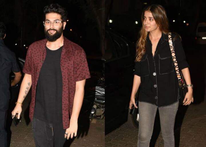  इसके अलावा कुछ करीबी दोस्त भी अनिल कपूर के घर नजर आए. आपको बता दें कि सोनम कपूर ब्वॉयफ्रेंड आनंद आहूजा से 7-8 मई को सात फेरे ले सकती हैं. (सभी तस्वीरें - मानव मंगलानी)