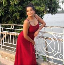 अपनी तस्वीरों से सोशल मीडिया पर कहर ढहा रही हैं भोजपुरी एक्ट्रेस मोनालिसा