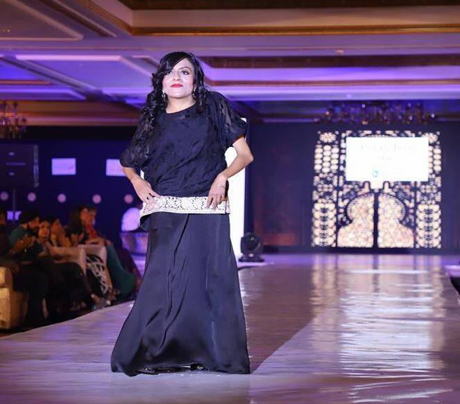 इससे पहले साल 2010 में उन्होंने सिविल सर्विस एग्जाम दिया था तब उन्की 815वीं रैंक आई थी. शारीरिक रूप से विकलांग होने की वजह से उन्हें पोस्टिंग नहीं दी गई. तब उन्होंने सेंट्रल एडमिनिस्ट्रेटिव ट्रिब्यूनल में केस दायर किया था. साल 2014 में केस जीतने के बाद उन्हें हैदराबाद में पोस्टिंग मिली थी. इस बीच उन्होंने अपनी रैंक सुधारने के लिए कोशिश जारी रखी. आखिरकार अपने चौथे एटेम्पट में उन्होंने सिविल सर्विस एग्जाम में जनरल कैटेगरी में टॉप किया.