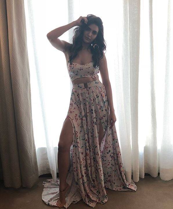 करिश्मा ने अपने करियर में बॉलीवुड का भी रुख किया है. उन्होंने फिल्म 'ग्रैंड मस्ती' और 'दोस्ती: फ्रेंड्स फॉरएवर' जैसी फिल्मों में काम किया है. 