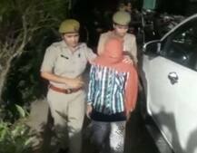 मेरठ सदर बाजार थाने में नाबालिग रेप पीड़िता ने की आत्मदाह की कोशिश