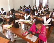 यूपी बोर्ड: फजीहत से बचने के लिए आंकड़ों में योगी सरकार ने की बाजीगरी, फेल हुए लगभग 25 लाख छात्र