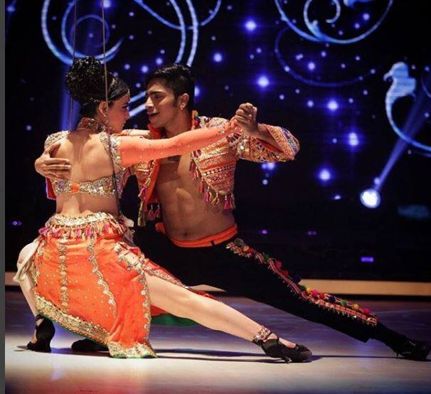 इसके बाद राधिका नच बलिए और झलक दिखला जा में भी नज़र आईं. अब राधिका बड़े पर्दे पर नज़र आने वाली हैं.