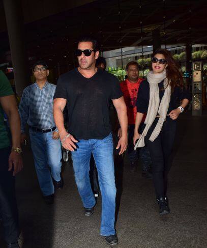 इन दोनों की कई तस्वीरें और वीडियो सोशल मीडिया पर पॉपुलर हो रही हैं.