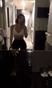 जिम के बाद जीभ दिखाते हुए फोटो और वीडियो पोस्ट किया इस हसीना ने