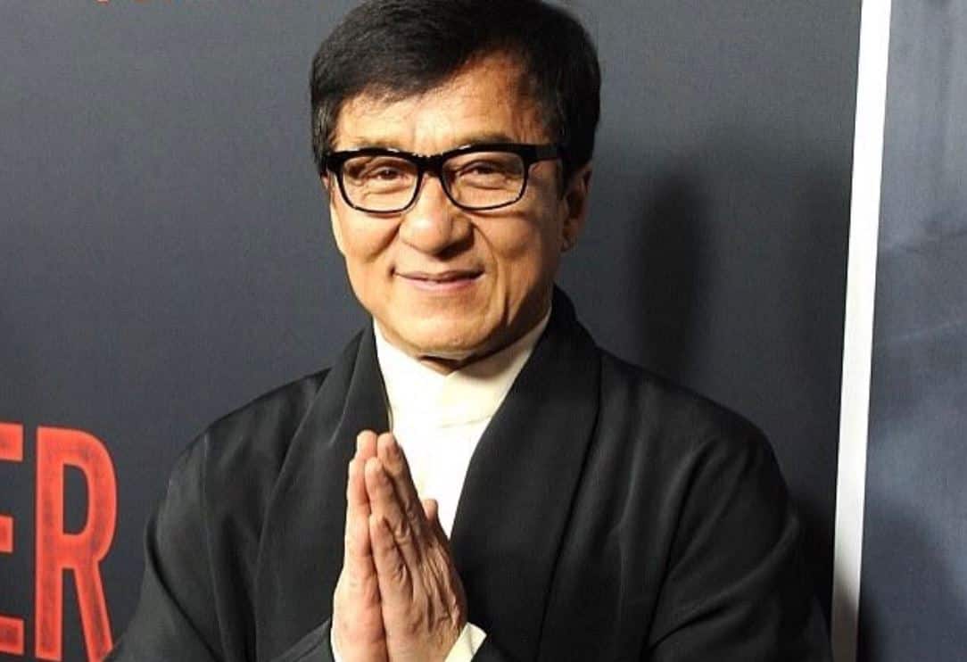 VIDEO : जैकी चेन की बेटी का दावा, समलैंगिक संबंधों के कारण घर से किया गया बेघर