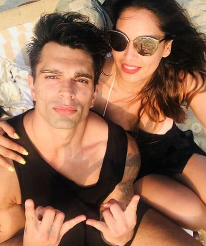 बिपाशा और करन इस समय गोवा में छुट्टियां मना रहे हैं.