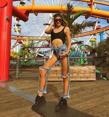 जींस के नाम पर इन कतरनों की कीमत सुन दंग रह जाएंगे आप