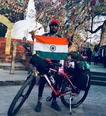 इस लड़के ने साइकिल से किया मुंबई से नेपाल तक का सफर, अब है यूरोप जाने की तैयारी