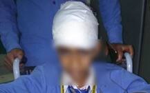 कश्मीर: पत्थरबाजों ने स्कूल बस पर किया हमला, दो घायल, महबूबा बोलीं- यह कायराना हरकत है