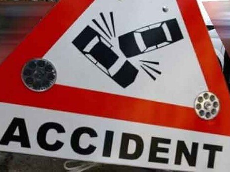 Another accident on Lucknow-Agra Expressway three killed लखनऊ-आगरा एक्सप्रेसवे पर एक और हादसा, तीन की मौत