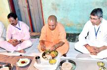 BLOG: क्या नेताओं के ‘दलित-पर्यटन’ से दलितों को इज्जत, रोटी, कपड़ा, मकान, शिक्षा, इलाज मयस्सर होगा?