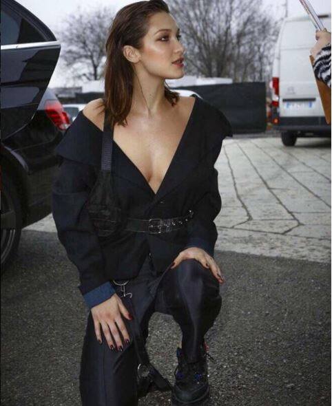 सभी तस्वीरें उनके इंस्टाग्राम अकाउंट से ली गई हैं. इंस्टाग्राम पर वो आपको इस पते @bellahadid पर मिल जाएंगी.