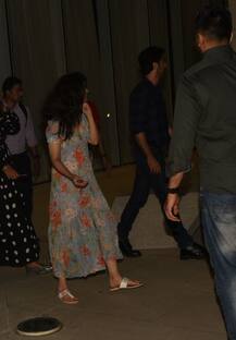 अफेयर की खबरों के बीच रनबीर कपूर के साथ डिनर करने पहुंचीं आलिया भट्ट, देखें