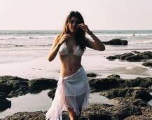 बॉलीवुड के मशहूर विलेन कबीर बेदी की नातिन आलिया फर्नीचरवाला ने दिखाया अपनी अदा का जादू