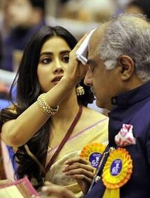 पापा के साथ जाह्नवी की ये तस्वीर हो रही है वायरल, देखकर आ जाएगी श्रीदेवी की याद