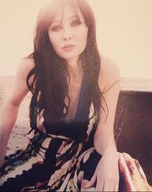 ब्रेस्ट कैंसर की सर्जरी करवाएगी ये हीरोइन, लेकिन पहले करेगी खुद का ब्लड स्टोर