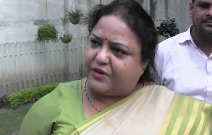 Uttar Pradesh: yogi minister anupma jaiswal's uturn on her controversial statements on dalits यू-टर्न: अब योगी की मंत्री बोलीं- ‘मच्छर काटते भी हैं तो भी खुशी होती है’