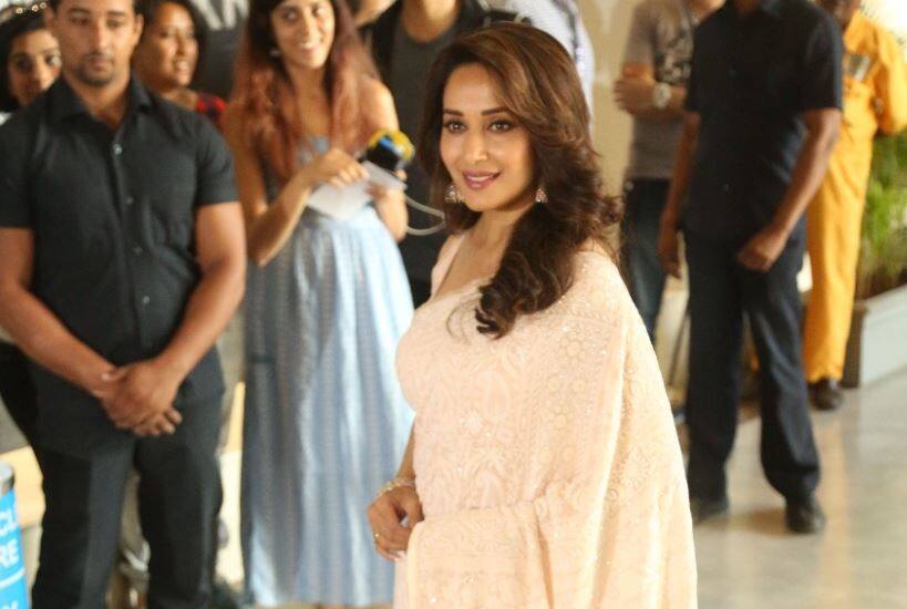Madhuri Dixit Praises Ranbir Kapoor For His Cameo In Marathi Film Bucket List À¤« À¤° À¤°à¤£à¤¬ À¤° À¤ À¤¸ À¤¥ À¤ À¤® À¤à¤° À¤ À¤® À¤§ À¤° À¤¦ À¤ À¤· À¤¤ À¤¬à¤¤ À¤¯ À¤à¤ªà¤¨ À¤« À¤µà¤° À¤ À¤à¤ À¤à¤° 2019 में बॉलीवुड को कौन बनाएगा बड़ा? madhuri dixit praises ranbir kapoor for his cameo in marathi film bucket list à¤« à¤° à¤°à¤£à¤¬ à¤° à¤ à¤¸ à¤¥ à¤ à¤® à¤à¤° à¤ à¤® à¤§ à¤° à¤¦ à¤ à¤· à¤¤ à¤¬à¤¤ à¤¯ à¤à¤ªà¤¨ à¤« à¤µà¤° à¤ à¤à¤ à¤à¤°