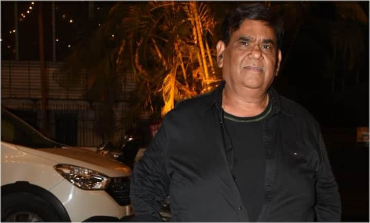 कलाकार सतीश कौशिक भी बॉलीवुड भी सोनम के घर के बाहर कैमरे में कैद हुए.