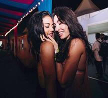 हमेशा ‘ट्विनिंग’ करती नजर आती हैं ये डीजे स्टार, यहां देखें इनकी बेचैन करने वाली तस्वीरें