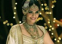 सोनम कपूर शादी में आनंद आहूजा को देंगी ये तोहफा, सालों पहले कर लिया था तैयार