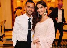 आनंद आहूजा ने बेडरूम के लिए बनाए हैं ये Rules, सोनम कपूर ने किया खुलासा