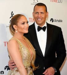 In Pics: ब्वॉयफ्रेंड संग हाथों में हाथ डाले घूमती नजर आईं जेनिफर लोपेज