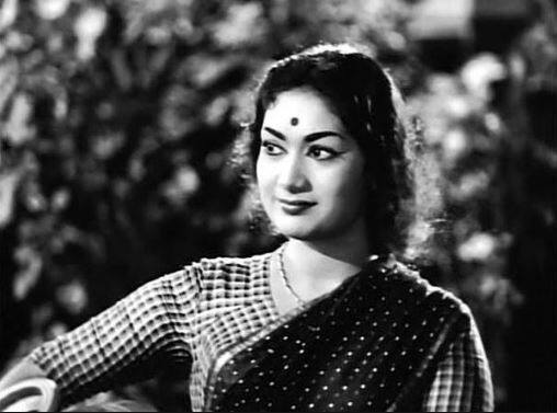 उन्होंने तमिल, तेलुगू, मलयालम और हिंदी फिल्मों में भी काम किया है.