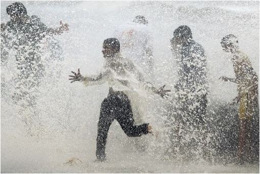 four children drowning in the rain in allahabad इलाहाबाद में चार बच्चे बारिश के पानी में बहे, एक बच्चे की मौत, एक अभी भी लापता