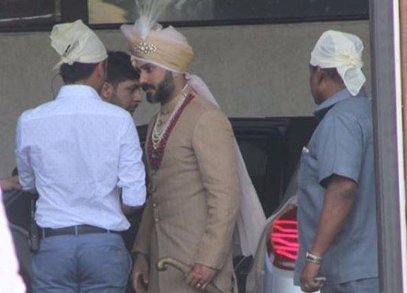 रस्में शुरु होने में अब थोड़ा ही वक्त बाकी है. (तस्वीर मानव मंगलानी)