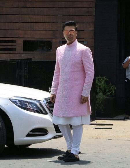 सोनम की महेंदी और संगीत में भी करण जौहर ने काफी रंग जमाया है. (तस्वीर: मानव मंगलानी)