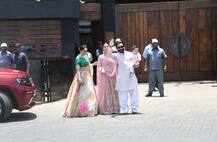 सोनम की शादी में शरीक होने करीना-सैफ के साथ पहुंचे तैमूर, क्यूटनेस से लूट ली महफिल