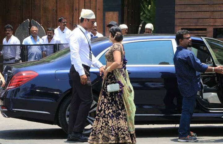 इस दौरान रानी की बेटी आदिरा उनके साथ नजर नहीं आईं. (तस्वीर: मानव मंगलानी)
