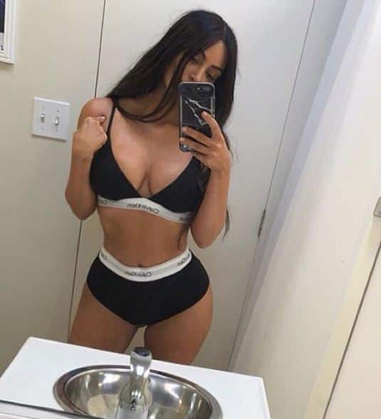 किम अभी 38 साल की हैं.