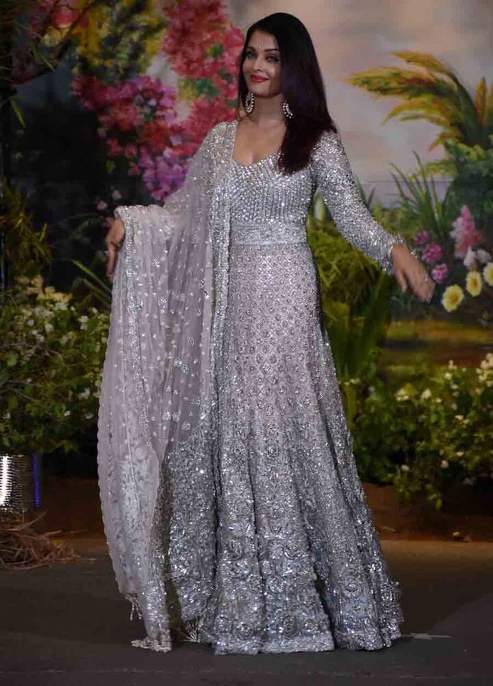 इसके बाद मंगलवार शाम को मुंबई में ही इनका रिसेप्शन रखा गया था. (तस्वीर: मानव मंगलानी)