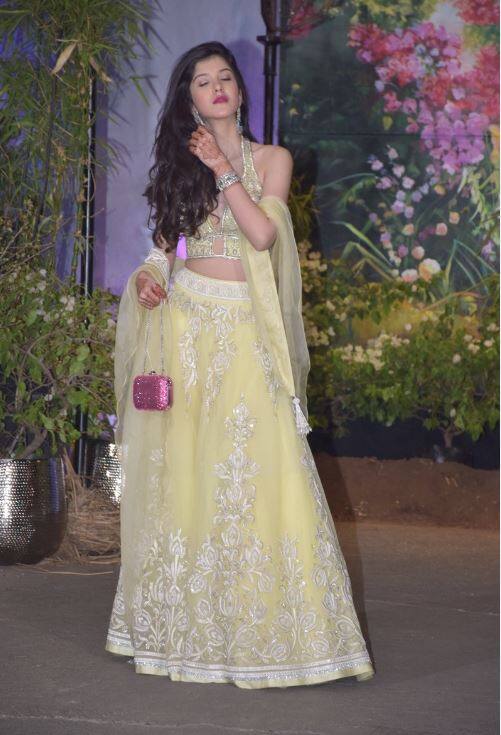 इस दौरान उन्होंने खूब तस्वीरें भी क्लिक कराईं. (तस्वीर: मानव मंगलानी)