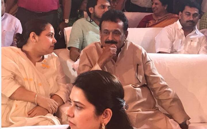 आज शाम की फ़्लाइट से लालू यादव पटना आएँगे. जहां वह बेटे की शादी में शरीक होंगे. 