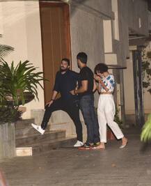 श्वेता बच्चन के घर देर रात भर हुई पार्टी, कैटरीना से लेकर सिद्धार्थ तक नज़र आए ये बड़े सितारे