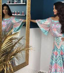 कांस फिल्म फेस्टिवल: खूबसूरत लिबास में नजर आईं ऐश्वर्या राय बच्चन, देखें तस्वीरें