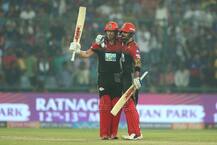 DDvRCB: कोहली-डिविलियर्स की शतकीय पार्टनरशिप के आगे दिल्ली ने घर में टेके घुटने
