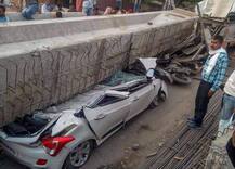 दर्दनाक तस्वीरें: बनारस पुल हादसे के बाद चारों ओर मची चीख पुकार, हर कोई सहम गया