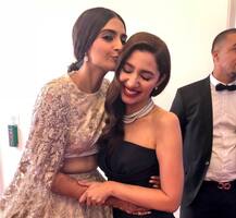 Cannes 2018: वायरल हो रही है सोनम कपूर की ये तस्वीर, जानिए क्यों है खास