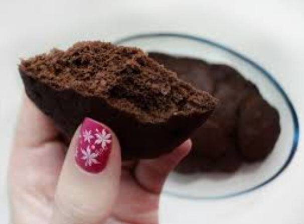 America: Woman gets fired because of bringing Laxative-Laced Brownies अमेरिका: फेयरवेल पार्टी में ब्राउनी लाने की वजह से महिला को नौकरी से निकाला