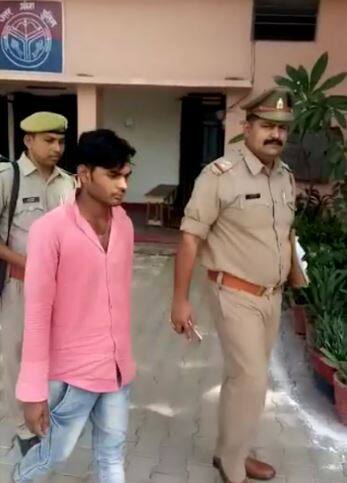 एकतरफा प्यार में आशिक बना किडनैपर, लड़की के भाई को अगवा कर फिरौती में मांगा अपना प्यार Unique story of one sided love man turned in Kidnapper at Jhansi एकतरफा प्यार में आशिक बना किडनैपर, लड़की के भाई को अगवा कर फिरौती में मांगा अपना प्यार