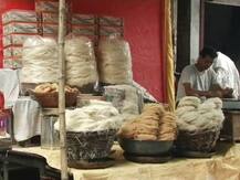 इलाहाबाद में रमज़ान के चांद पर असमंजस, एक तिहाई रखेंगे आज से रोज़ा