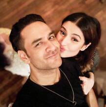 \'बिग बॉस\' कंटेस्टेंट विकास गुप्ता बने \'मास्टर माइंड\' से \'लव गुरु\'