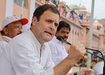 कर्नाटक: राहुल बोले- लोकतंत्र की हार का शोक मना रहा देश, शाह ने कांग्रेस-JDS को बताया अवसरवादी