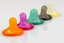 सावधान, इन स्थितियों में कंडोम आपके लिए हो सकता है जानलेवा